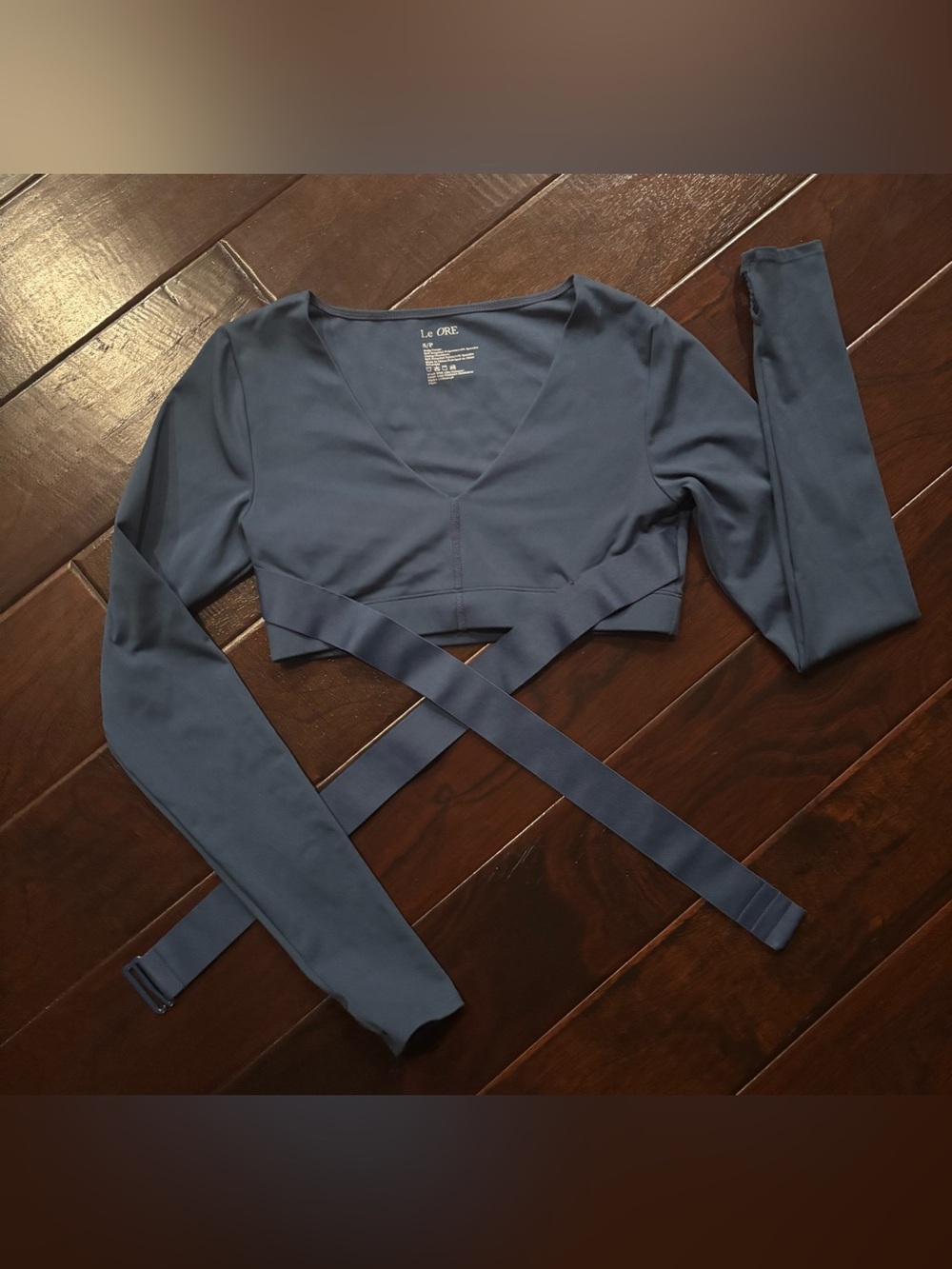 Le Ore Corso Crossover Long Sleeve Top, Blue‎ Night View Built-In Bra Size Small